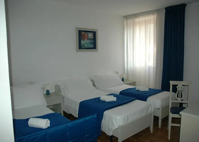 Otel Dei 10 Colori 2*